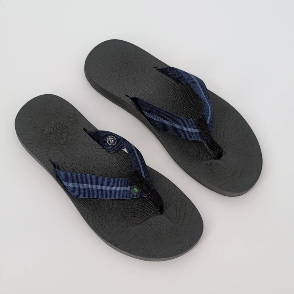 Stio Flip Flop Thong Sandals | Men's Size 11 | Black Navy Blue Rubber Summer